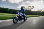 2026 BMW R 1300 R