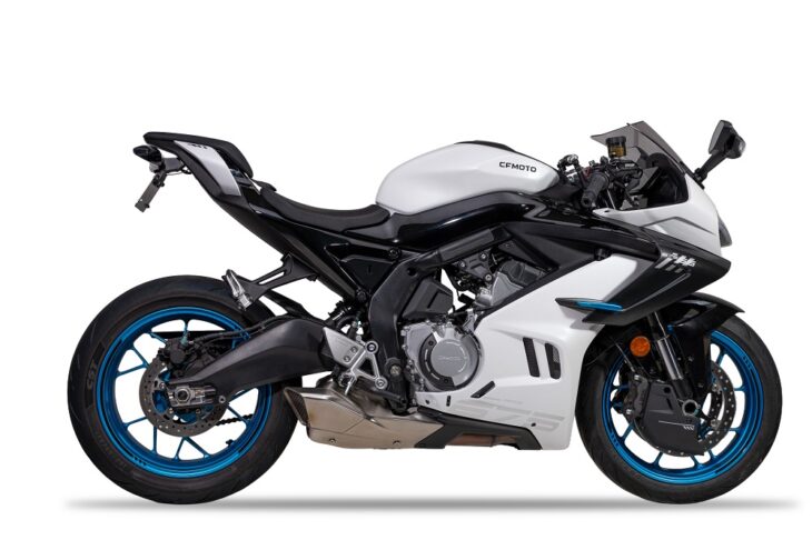 Yoshimura V2 Fender Eliminator Kit for 2026 CFMOTO 675SS