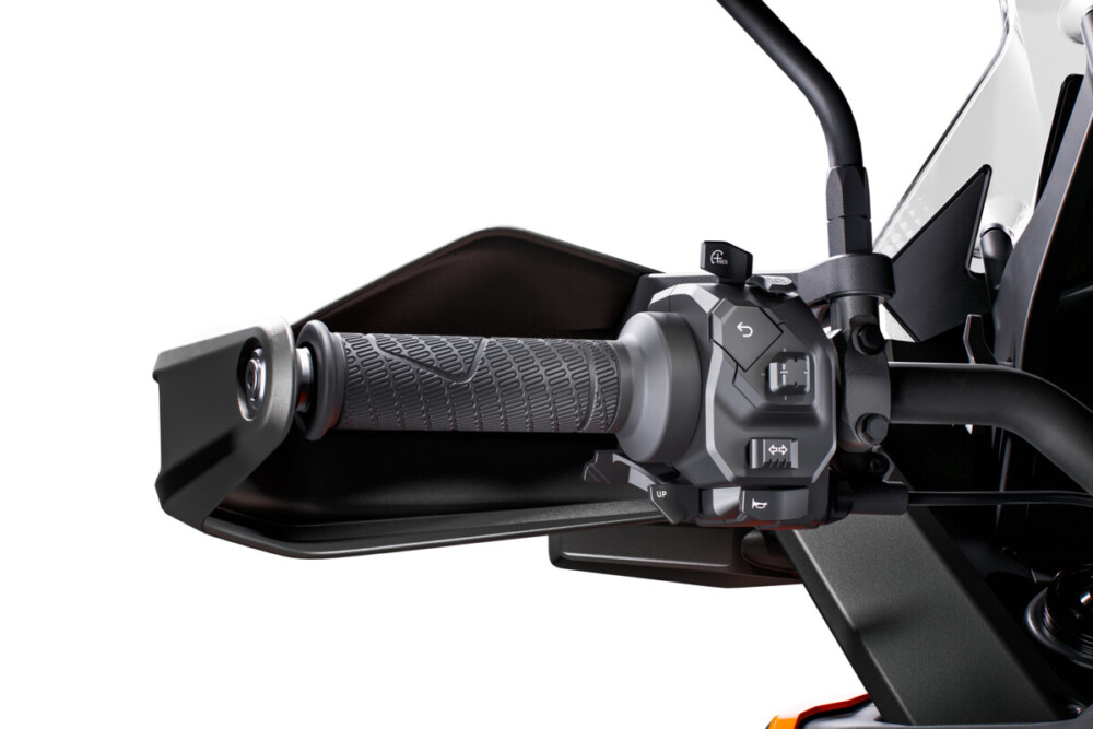 2027 KTM 1390 Super Adventure S Evo left grip