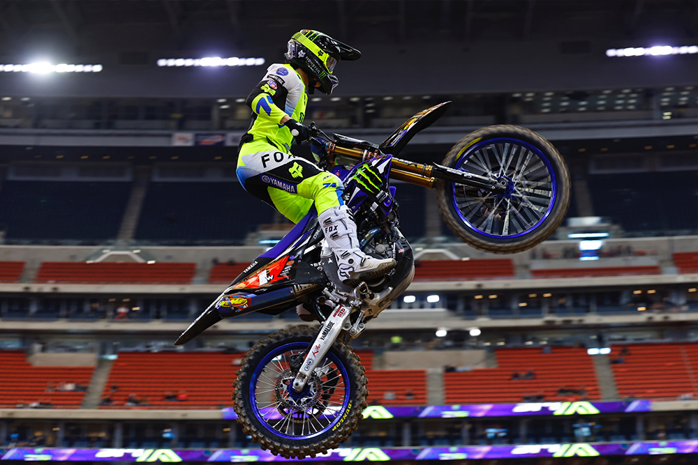 2026-houston-supercross-cycle-news-deegan