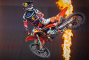 2025-world-supercross-wsx-canada-cycle-news-tomac